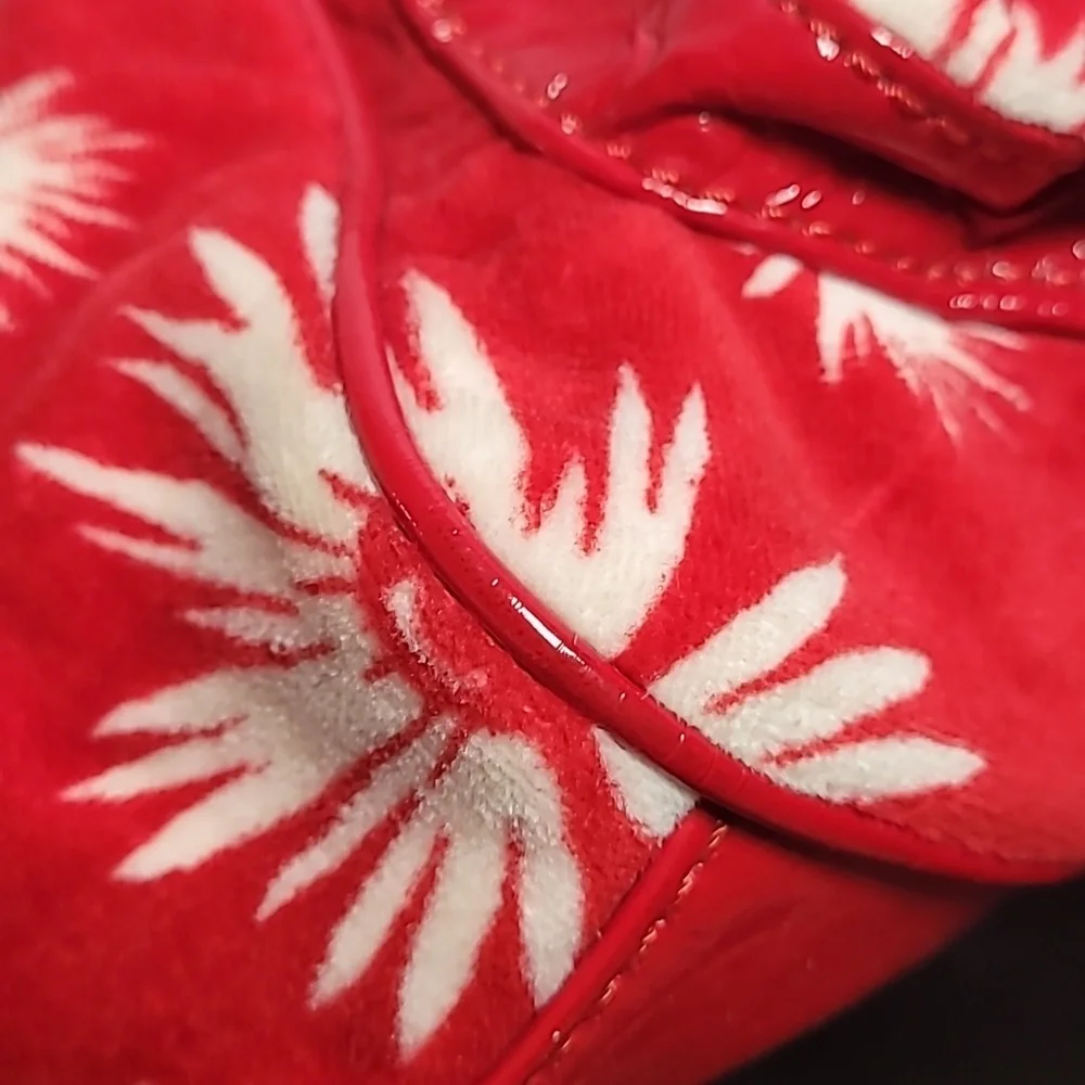 SOLD Vintage Y2K Juicy Couture Daydreamer Bag - Picture 12 of 17